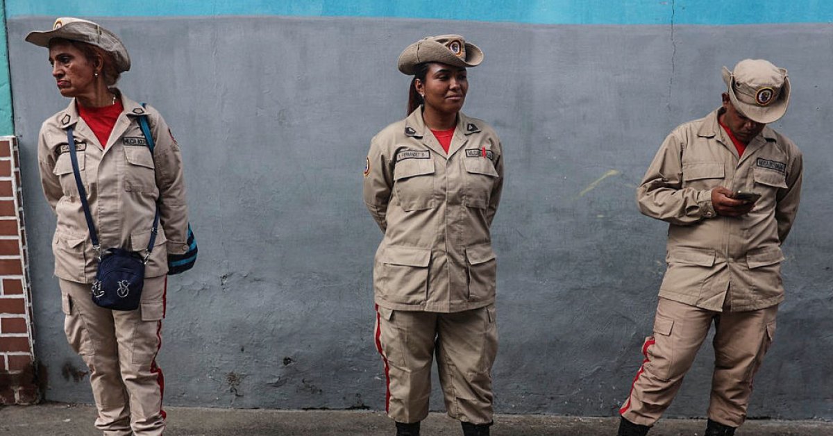 4,000 US Troops Vs. 4.5 Million Venezuelan Militiamen: Analyzing The Power Imbalance