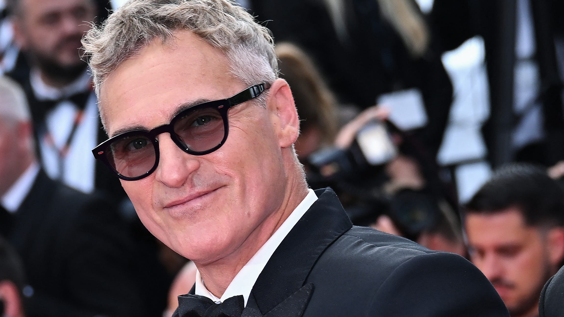 Actor Joaquin Phoenix Issues Apology For 2009 Letterman Interview Actor Joaquin Phoenix Issues Apology For 2009 Letterman Interview