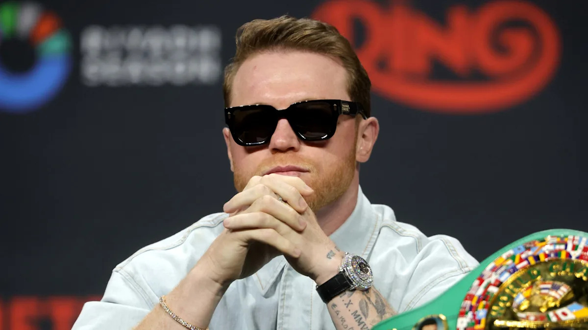 Alvarez Vs. Crawford: Complete Fight Card Revealed For Netflix Boxing Event Alvarez Vs. Crawford: Complete Fight Card Revealed For Netflix Boxing Event