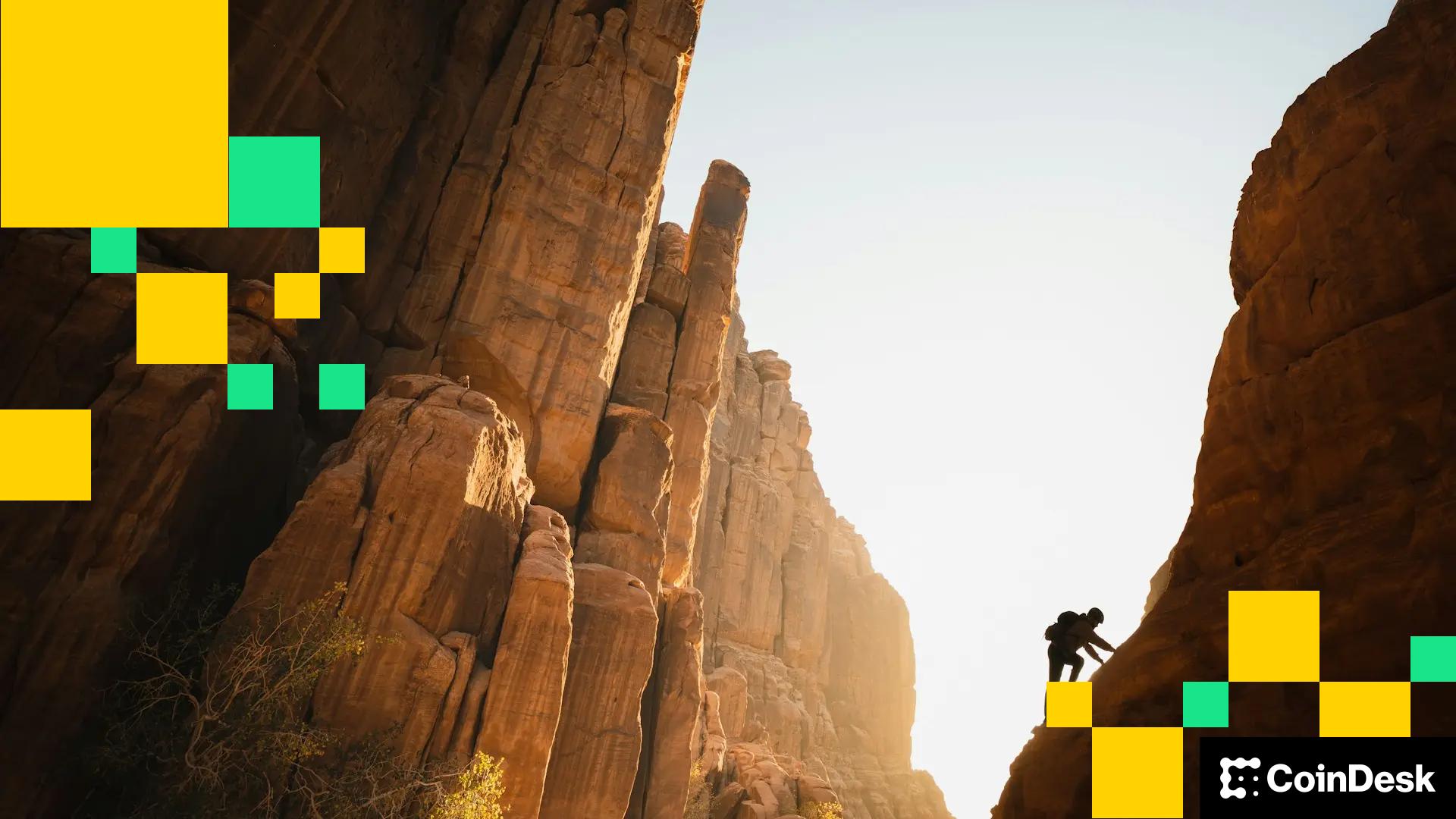 BTC, XRP, SOL, DOGE: Slow And Steady Climb After Fed Announcement