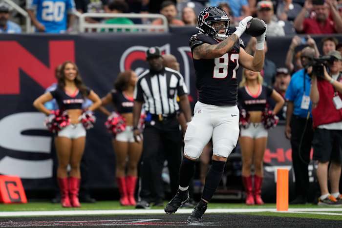 Cade Stover's Foot Injury: Texans Tight End Out Indefinitely
