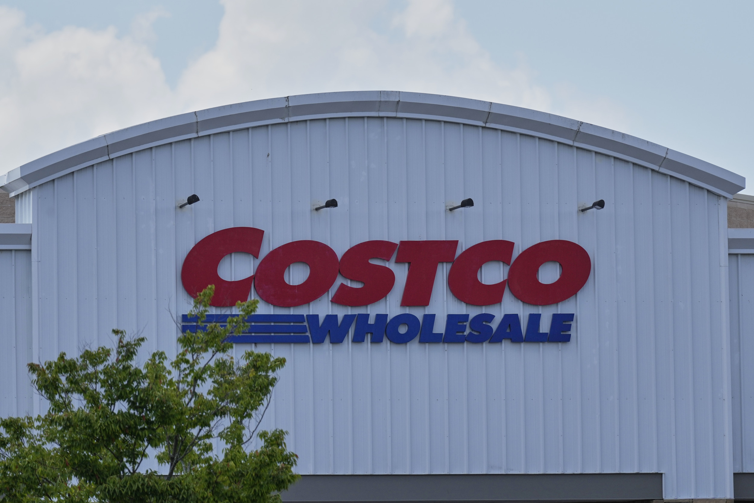 Could A Trump Ban Exclude Iranians From Costco? Examining The Report Could A Trump Ban Exclude Iranians From Costco? Examining The Report