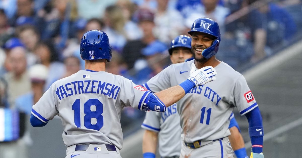 CXI Game Thread: Follow The Royals-Blue Jays Matchup Here CXI Game Thread: Follow The Royals-Blue Jays Matchup Here