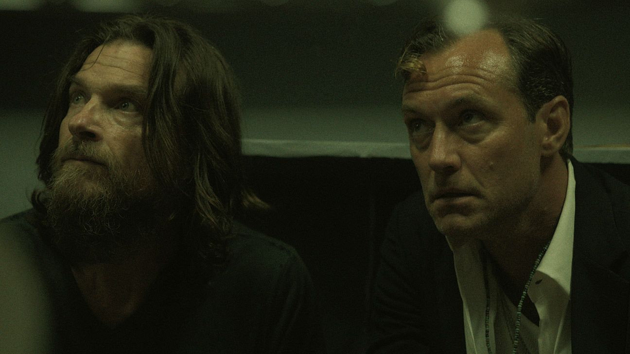 Decoding The 'Black Rabbit' Finale: Insights From Jude Law And Jason Bateman Decoding The 'Black Rabbit' Finale: Insights From Jude Law And Jason Bateman
