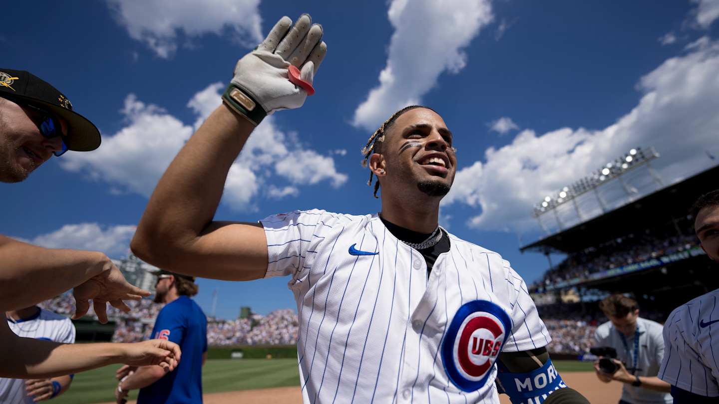 Emotional Return: Cubs Favorite Makes Wrigley Field Appearance Emotional Return: Cubs Favorite Makes Wrigley Field Appearance