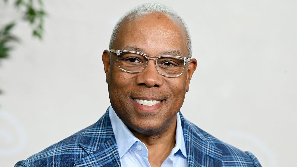 ESPN's Jay Harris Opens Up About Cancer Diagnosis With Michael Strahan ESPN's Jay Harris Opens Up About Cancer Diagnosis With Michael Strahan