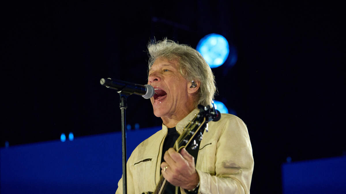 Exclusive: 102.5 KZOK's Doc Reno On Bon Jovi's Potential Duet Project Exclusive: 102.5 KZOK's Doc Reno On Bon Jovi's Potential Duet Project