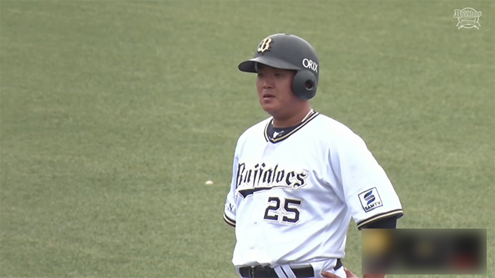 Farm's Naito Delivers Clutch Hit; Miyaguni's Effective 5.2 Innings