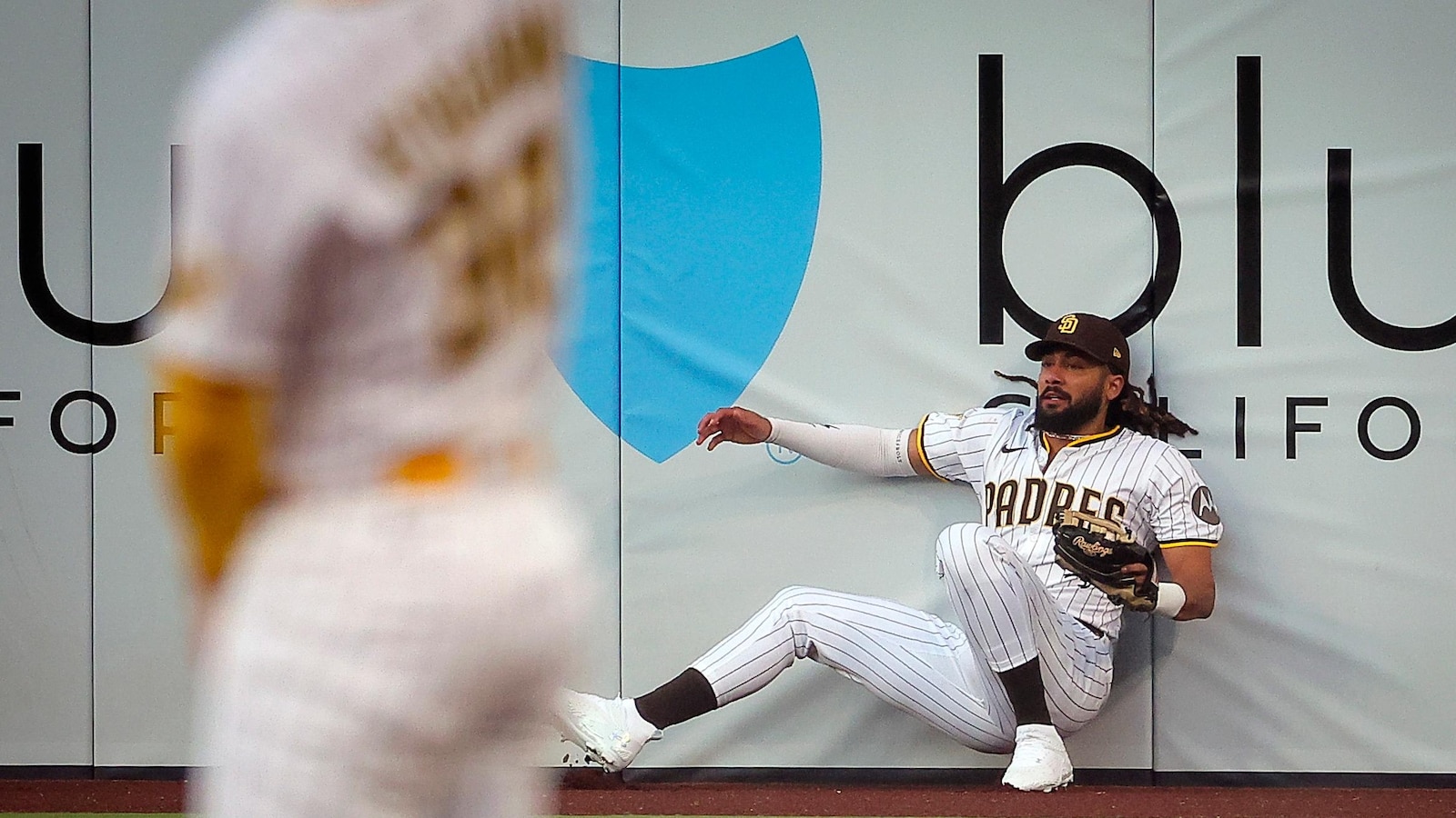 Highlight Reel: Tatis's Leaping Grab Denies Devers Home Run Highlight Reel: Tatis's Leaping Grab Denies Devers Home Run