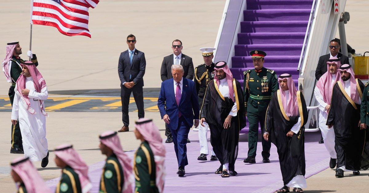 Iconic Images: Trump's Middle East Tour – From Fighter Jet Escorts To Oil Diplomacy