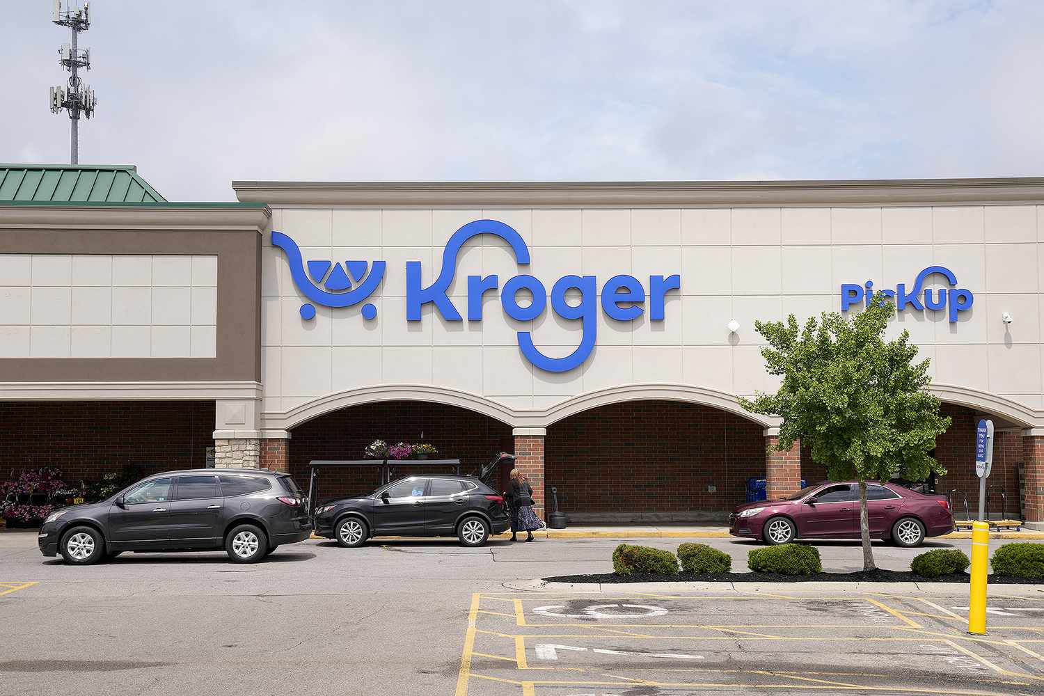 Kroger To Shutter 60 Stores Nationwide Following CEO Departure