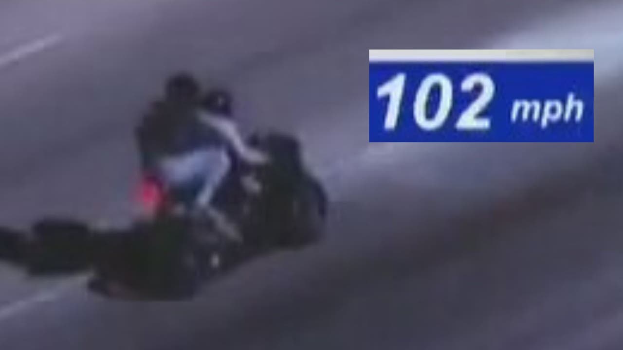 Los Angeles High-Speed Chase: Motorcyclist Erupts In Wild Pursuit Los Angeles High-Speed Chase: Motorcyclist Erupts In Wild Pursuit