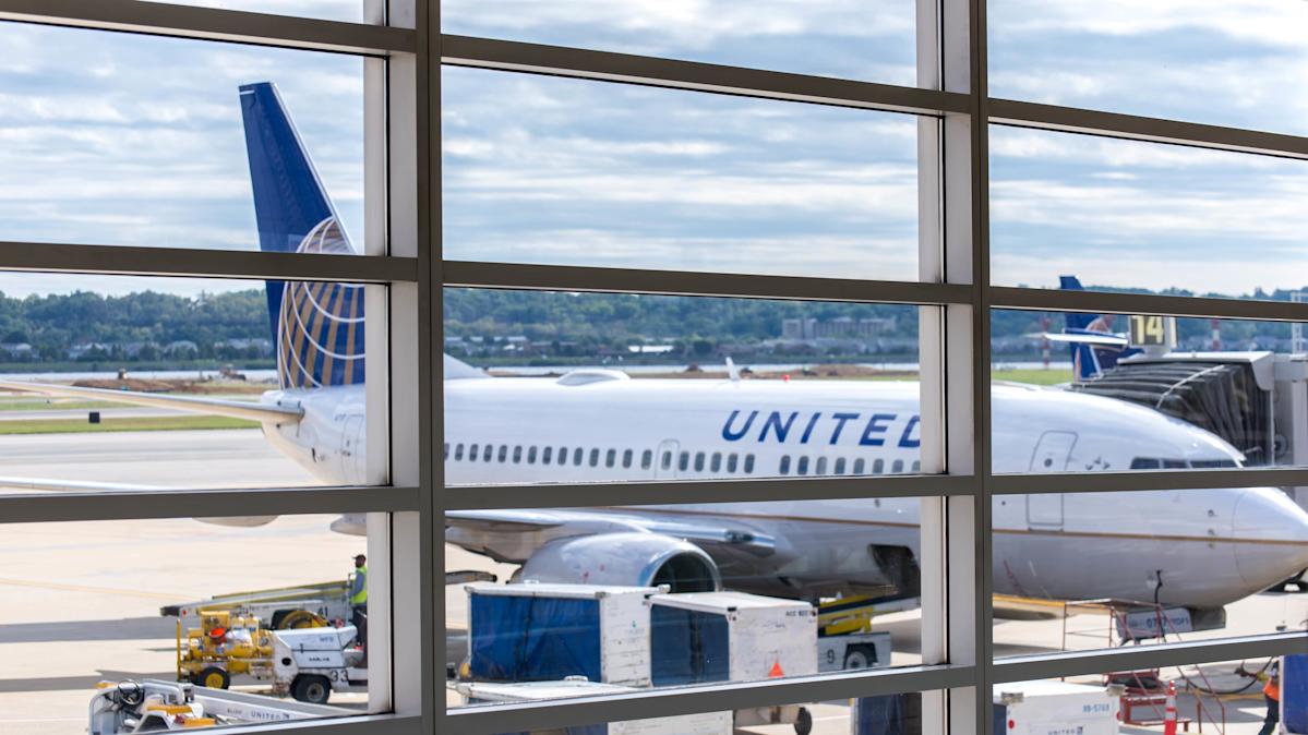 Middle East Flight Cancellations: What US Airline Passengers Need To Know