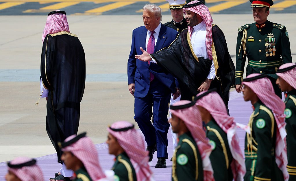 Middle East Trip: Trump's Arrival Marked By Extravagant Welcome Middle East Trip: Trump's Arrival Marked By Extravagant Welcome