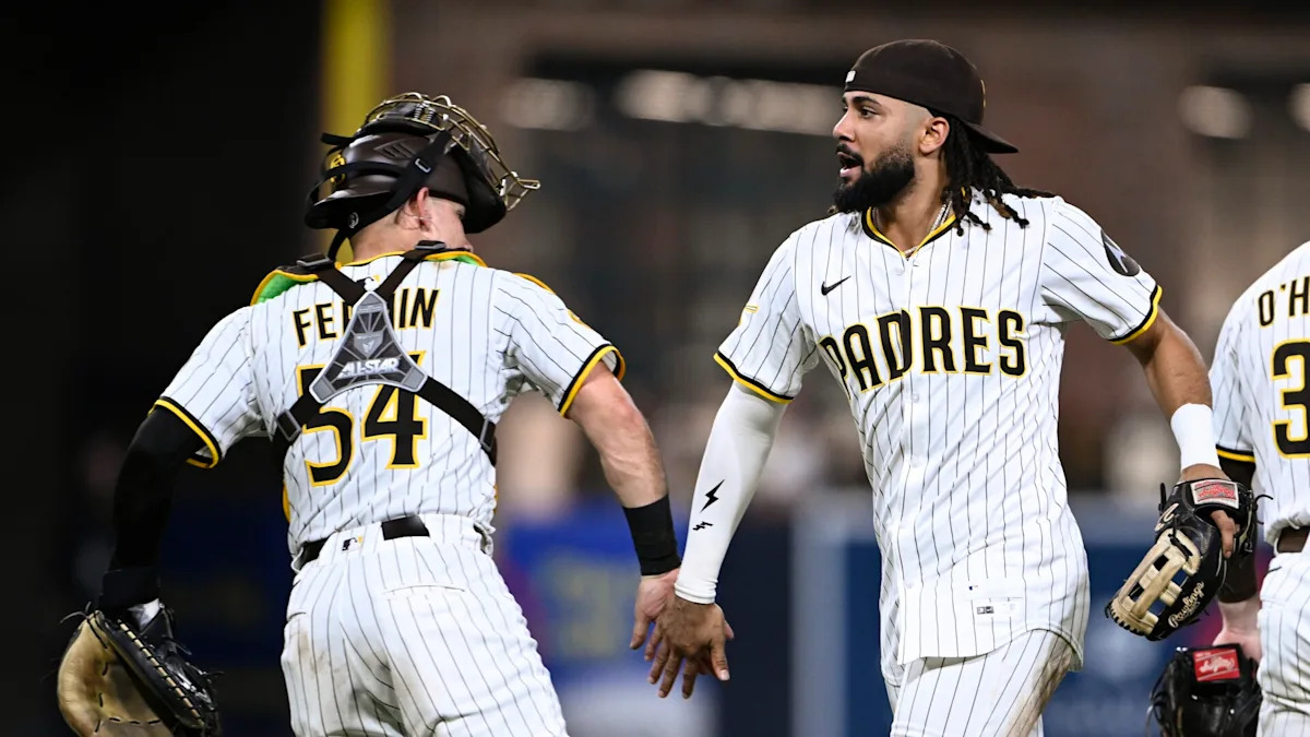 MLB Power Rankings: Brewers Hold Top Spot, Padres Challenge Dodgers' Dominance