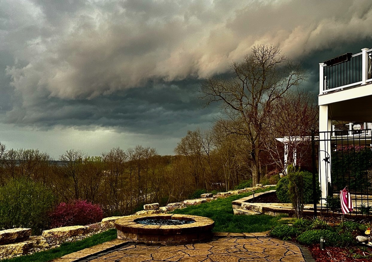 Morning Storms Cause Major Power Outages Across Iowa Morning Storms Cause Major Power Outages Across Iowa