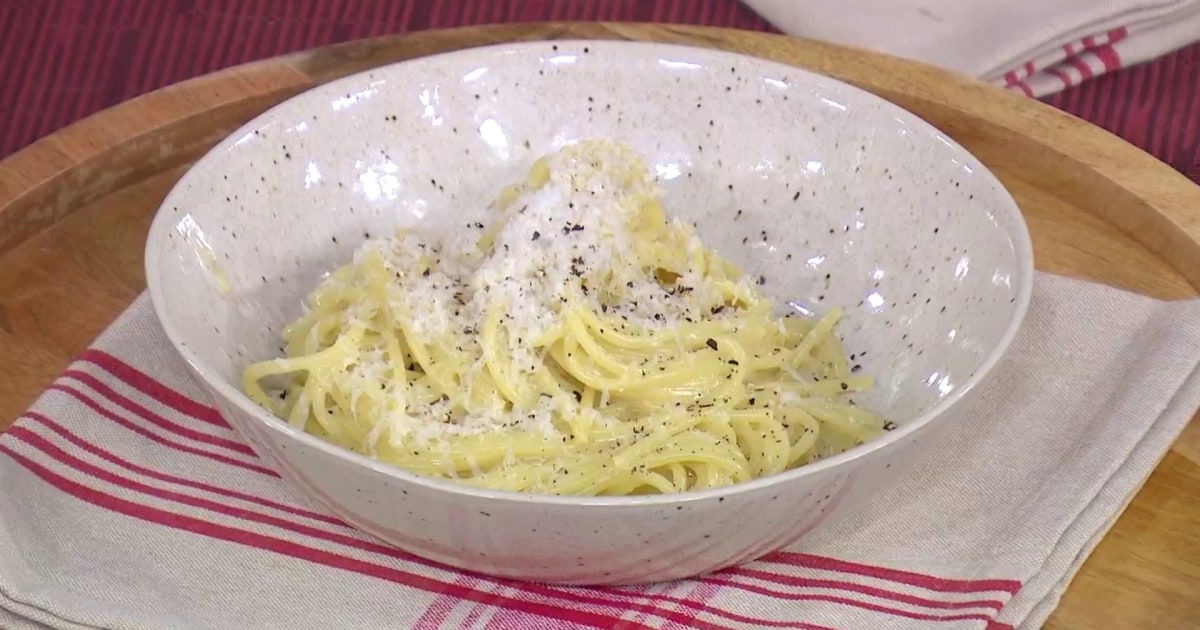 Quick & Easy Cheesy Pasta: A Recipe From Matteo Lane Quick & Easy Cheesy Pasta: A Recipe From Matteo Lane