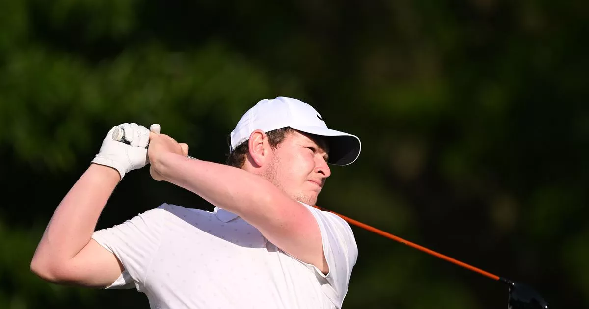 Scottish Golf Course: Witnessing MacIntyre's Iron Play