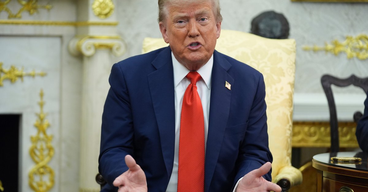 Trump Considers Sending National Guard To Avert New Orleans Crisis Trump Considers Sending National Guard To Avert New Orleans Crisis