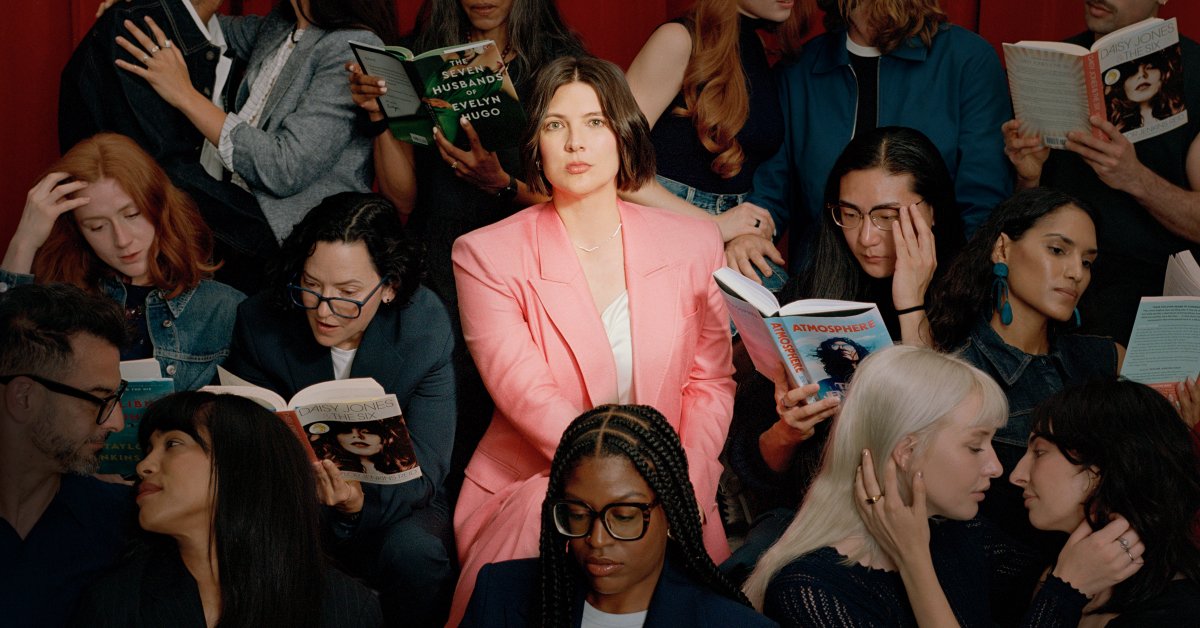 Understanding Taylor Jenkins Reid's Dominance In The Publishing World Understanding Taylor Jenkins Reid's Dominance In The Publishing World