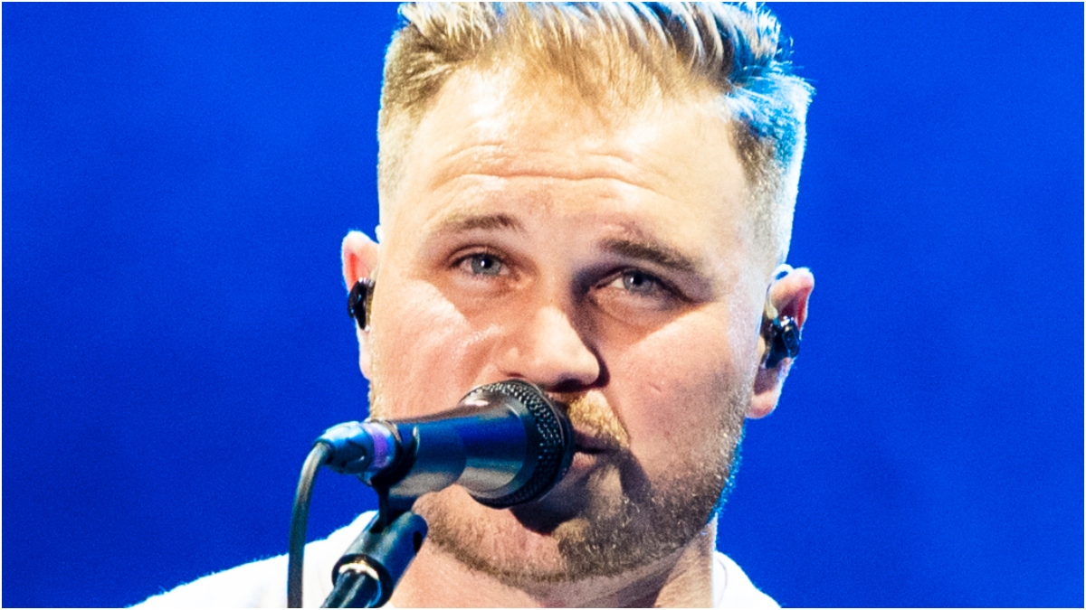 Unexpected Country Song Premiere: Internet Erupts With Reactions