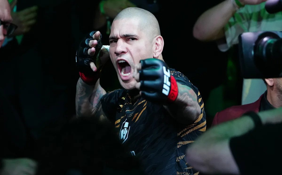 Will Alex Pereira Move To Heavyweight? Potential UFC Fights Analyzed